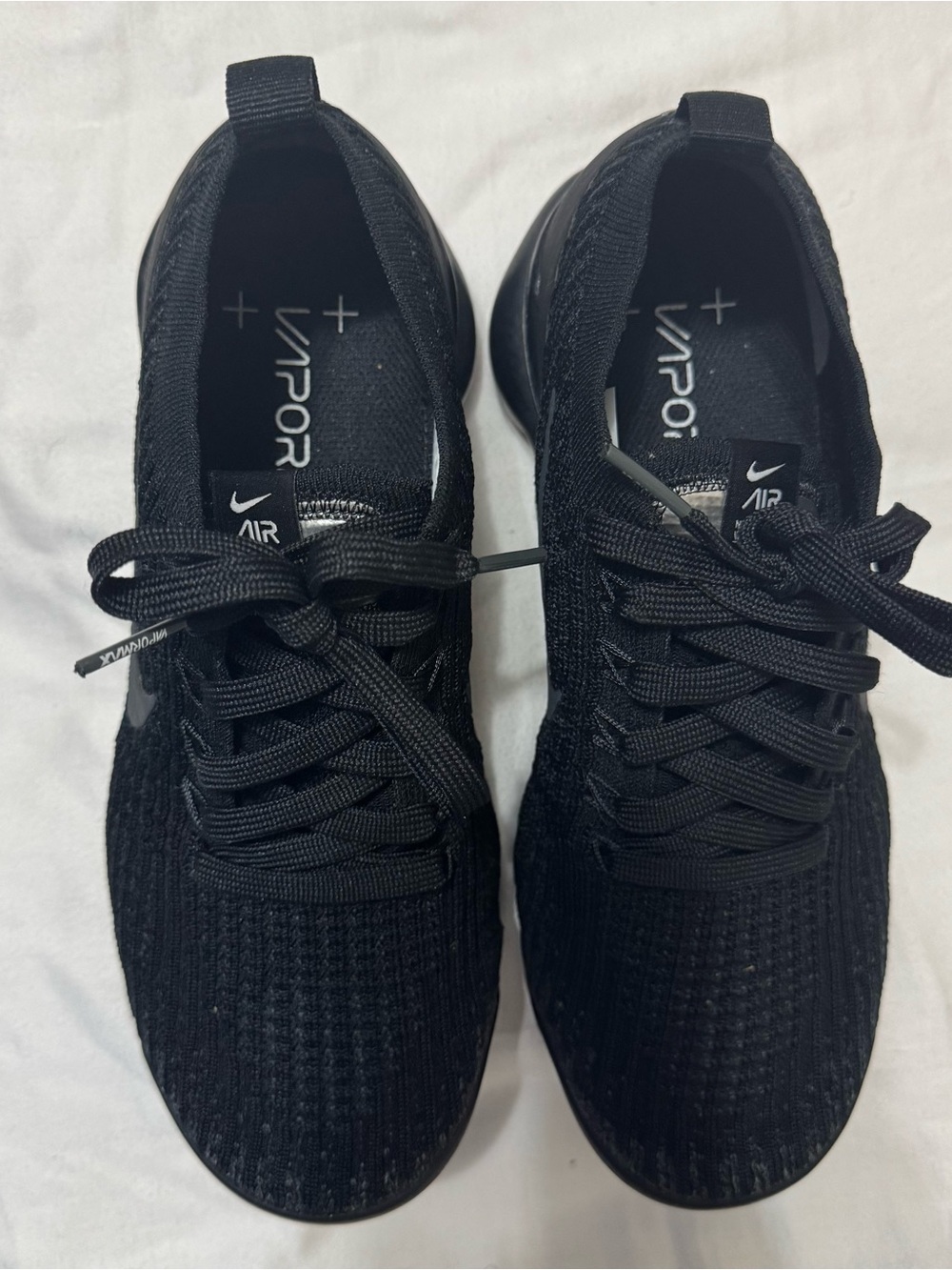 SOLD- Nike (8)air vapormax flyknit 3 men’s woman’s triple black running shoe 201 - Picture 10 of 10
